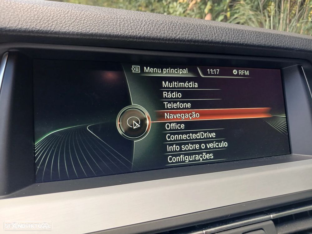 BMW 520 d Pack M Auto - 24