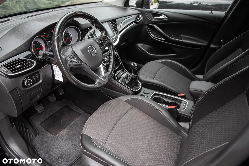 Opel Astra 1.4 T Dynamic S&S - 6