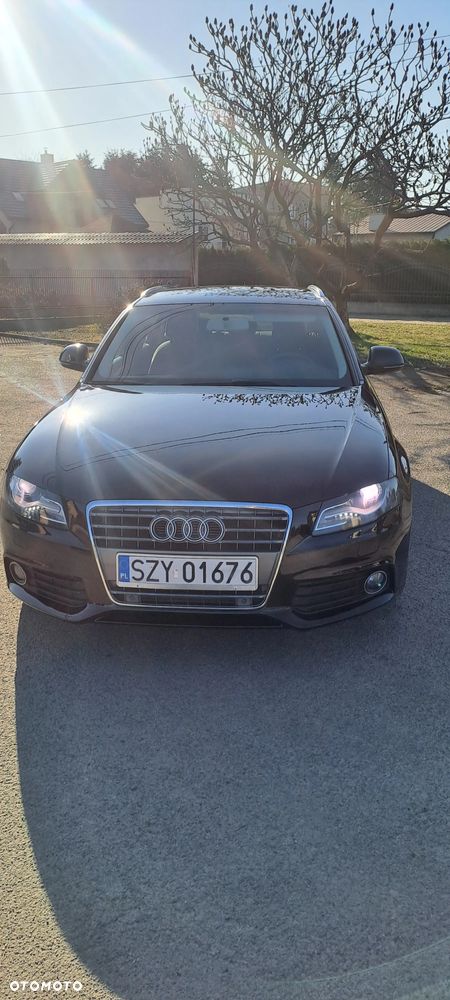Audi A4 Avant 2.0 TDI - 7