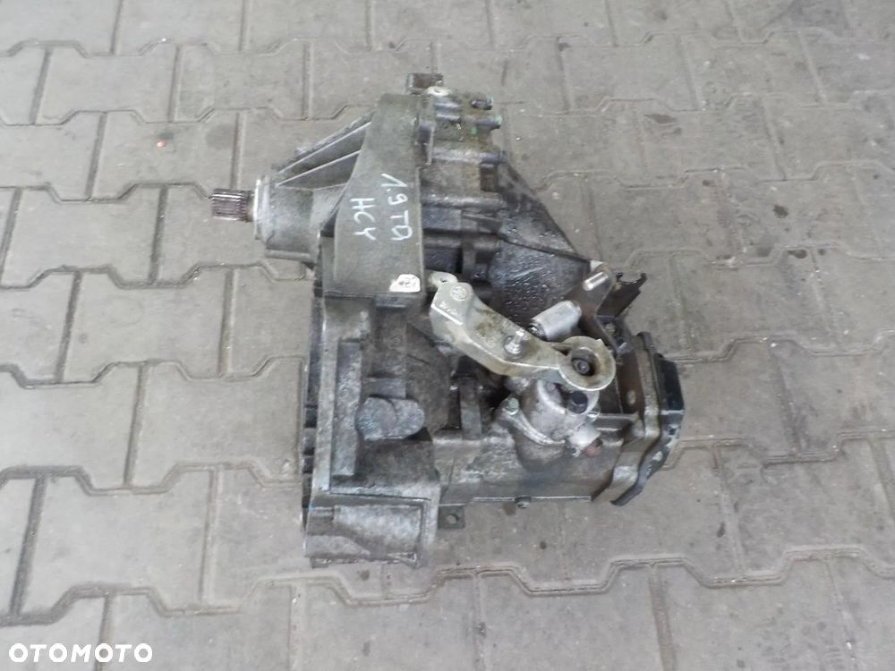 VW T5 1.9 TDI 5B SKRZYNIA BIEGÓW SPRAWDZONA HCY - 2