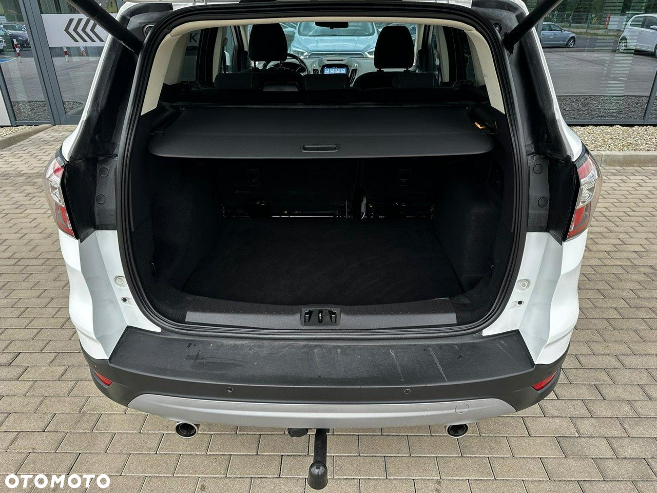 Ford Kuga 1.5 EcoBoost 2x4 Titanium - 31