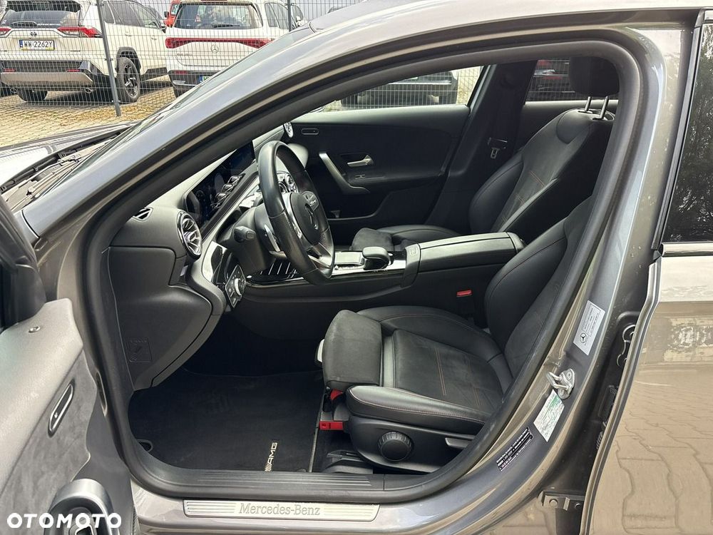 Mercedes-Benz Klasa A 220 4-Matic AMG Line 7G-DCT - 10