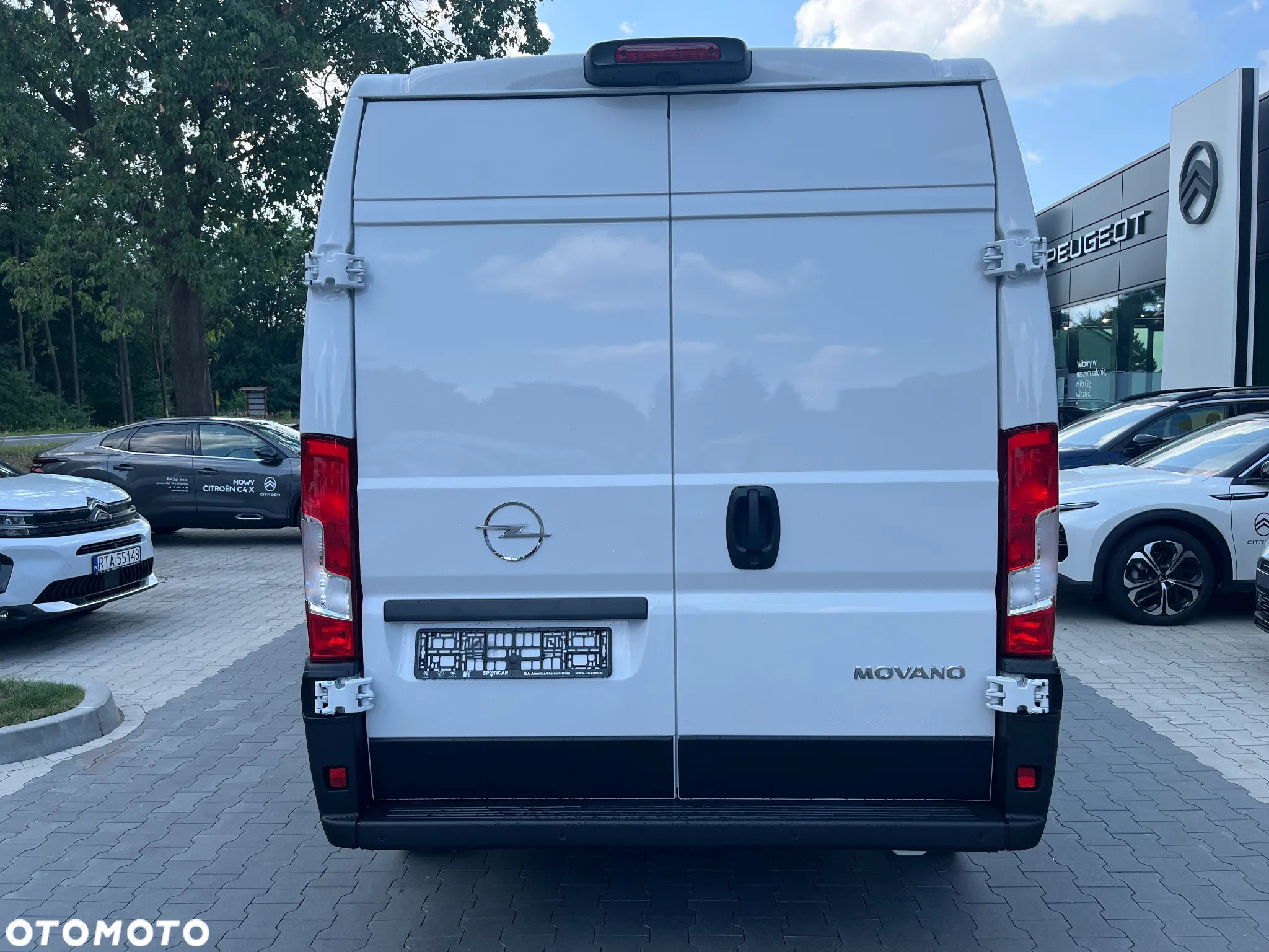 Opel Movano - 8