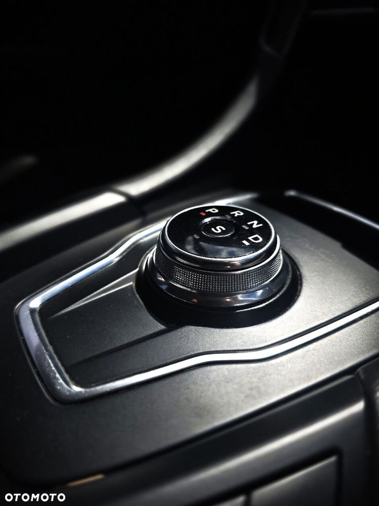 Ford Mondeo - 31