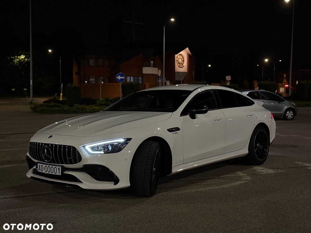 Mercedes-Benz AMG GT - 3