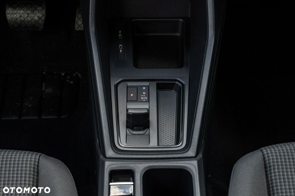 Volkswagen Caddy - 23