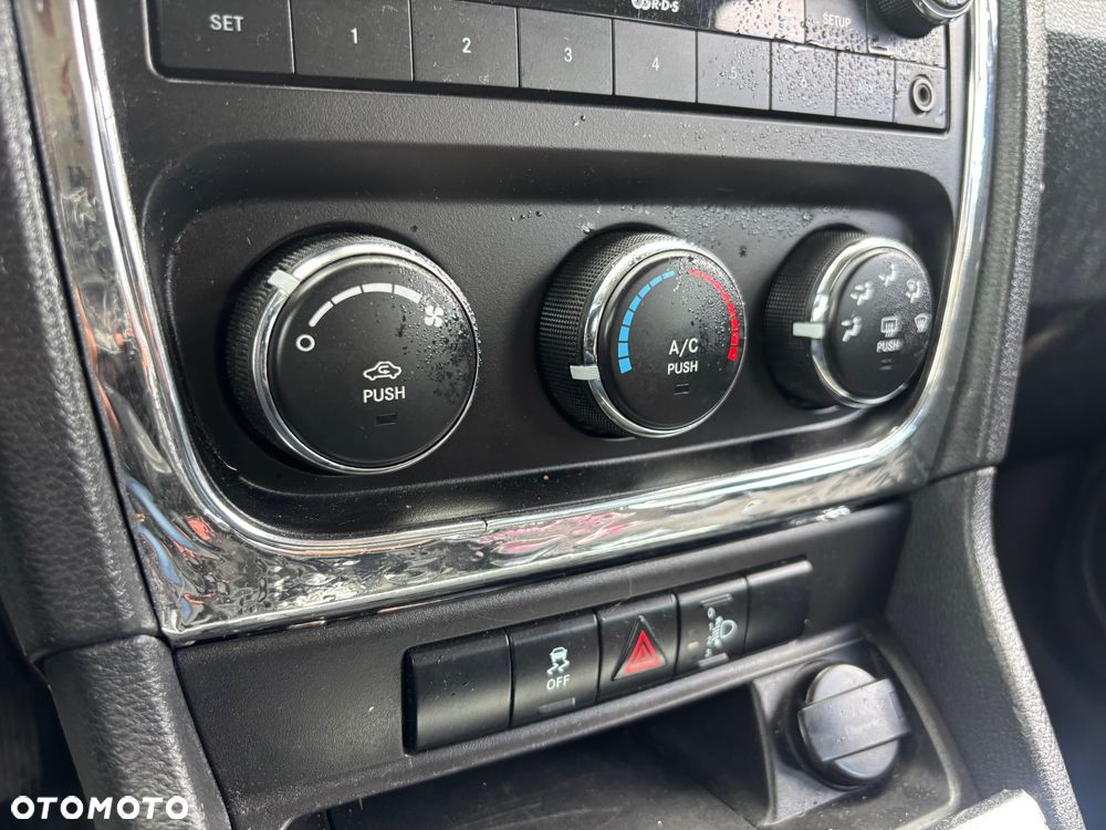 Dodge Caliber 2.0 SXT - 11