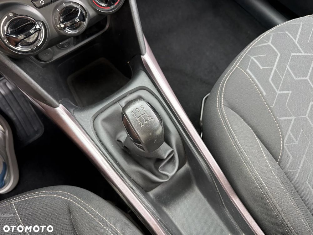 Peugeot 2008 PureTech 82 Allure - 22
