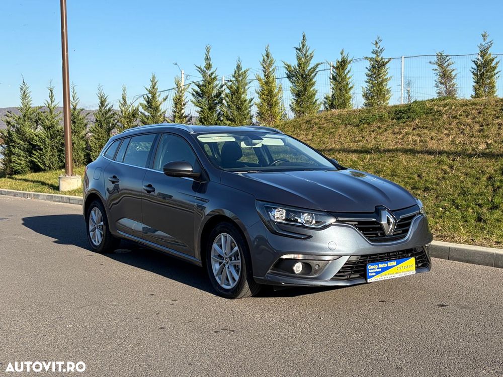 Renault Megane Blue dCi 116 Zen - 10