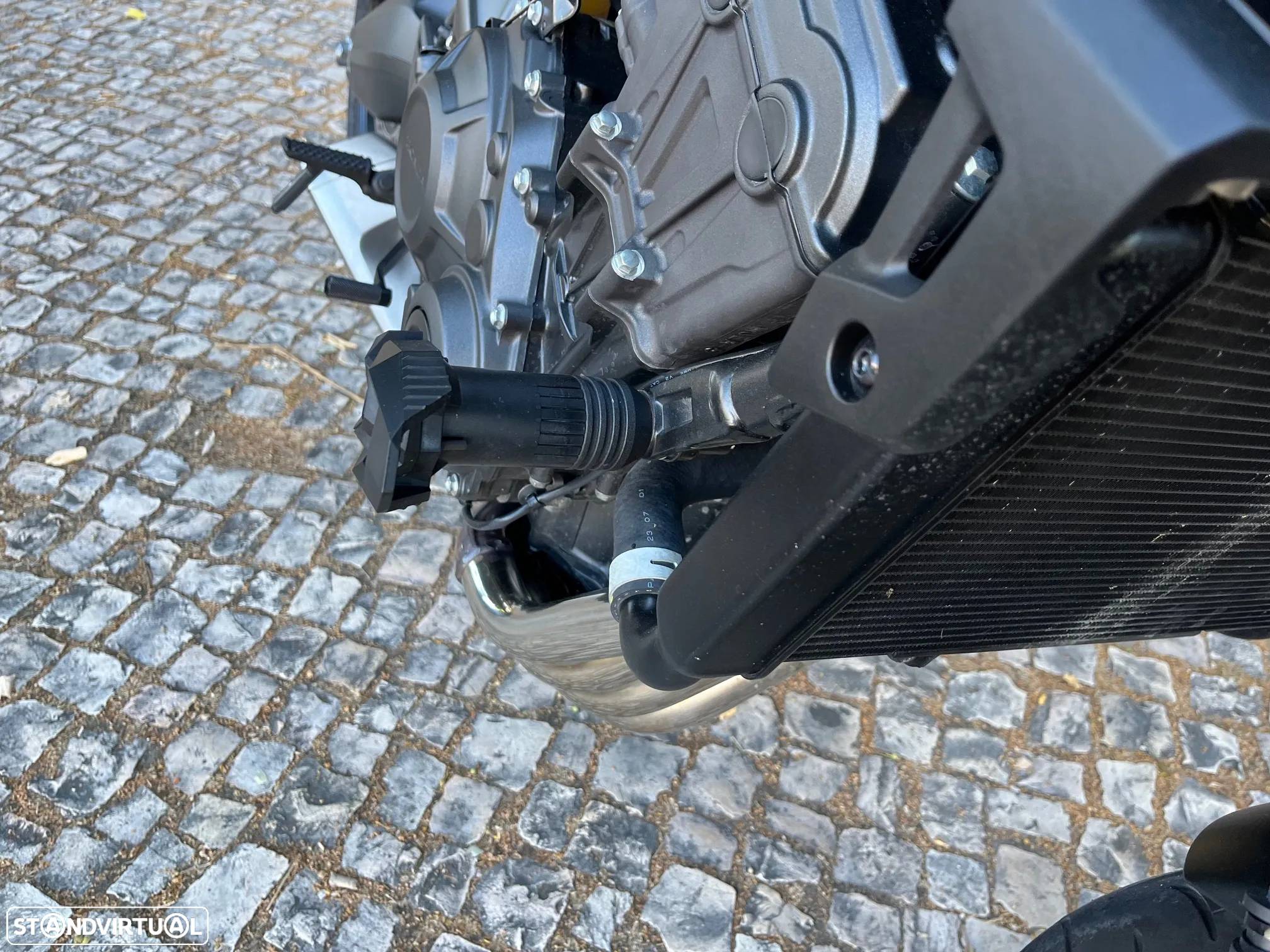 Honda CB 650 RA - 7