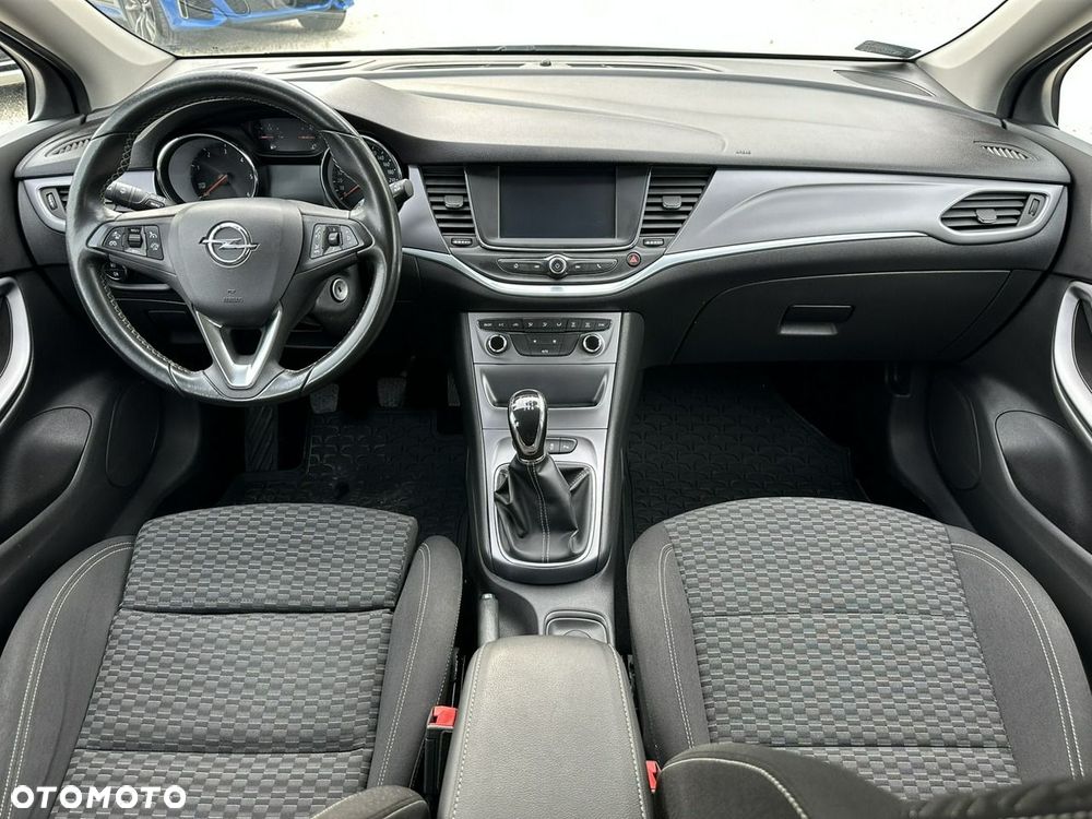 Opel Astra - 19