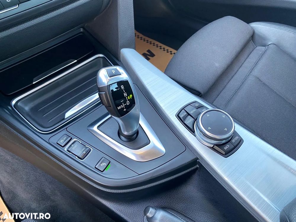 BMW Seria 3 - 23