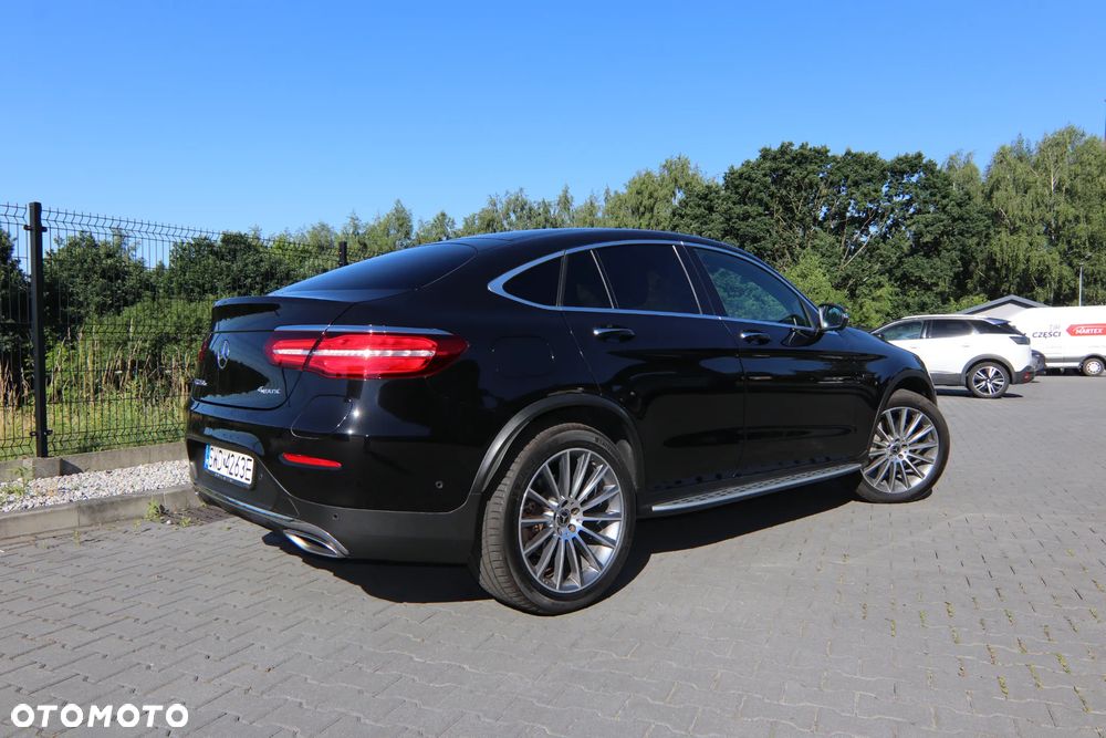 Mercedes-Benz GLC - 25