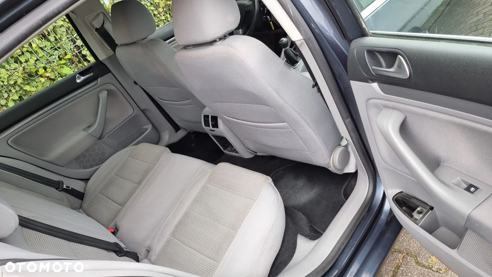 Volkswagen Jetta 1.4 TSI Comfortline - 10