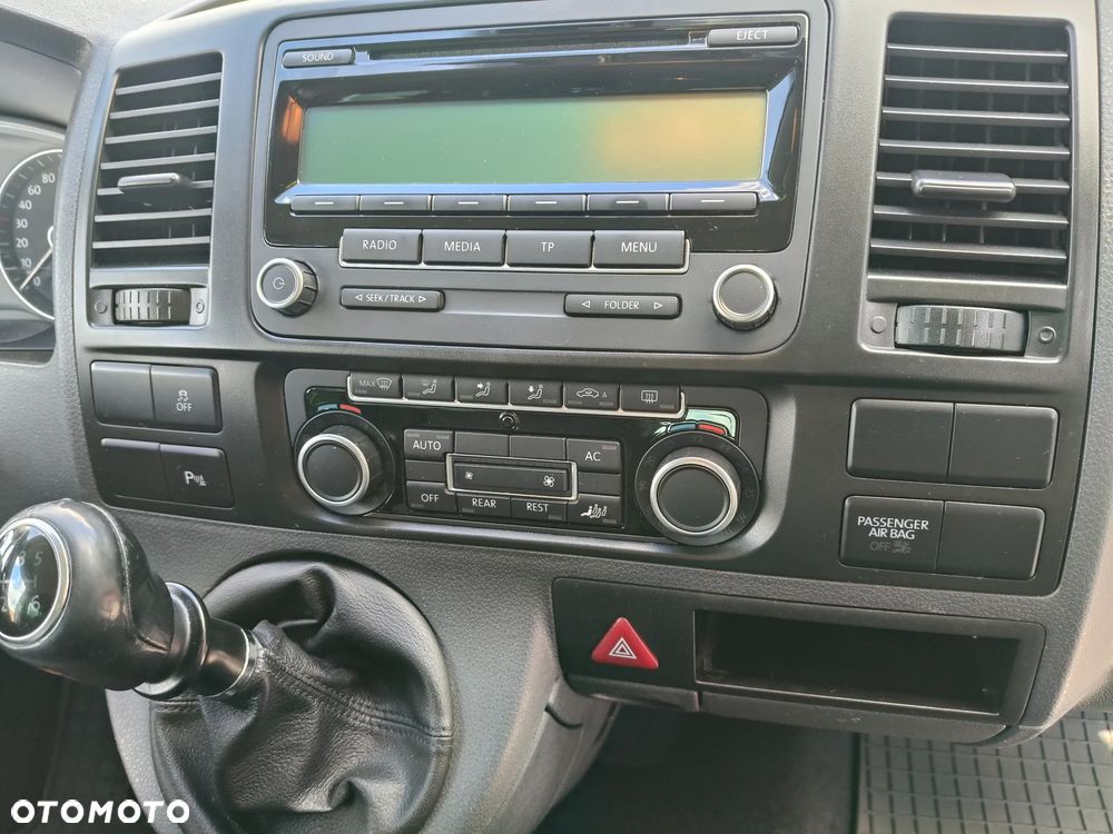 Volkswagen Caravelle L1 Comfortline - 10
