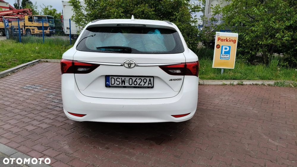 Toyota Avensis 2.0 D-4D Prestige - 10