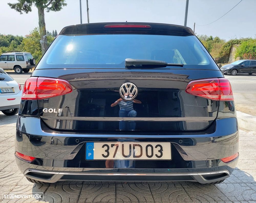 VW Golf 1.6 TDI Confortline - 26