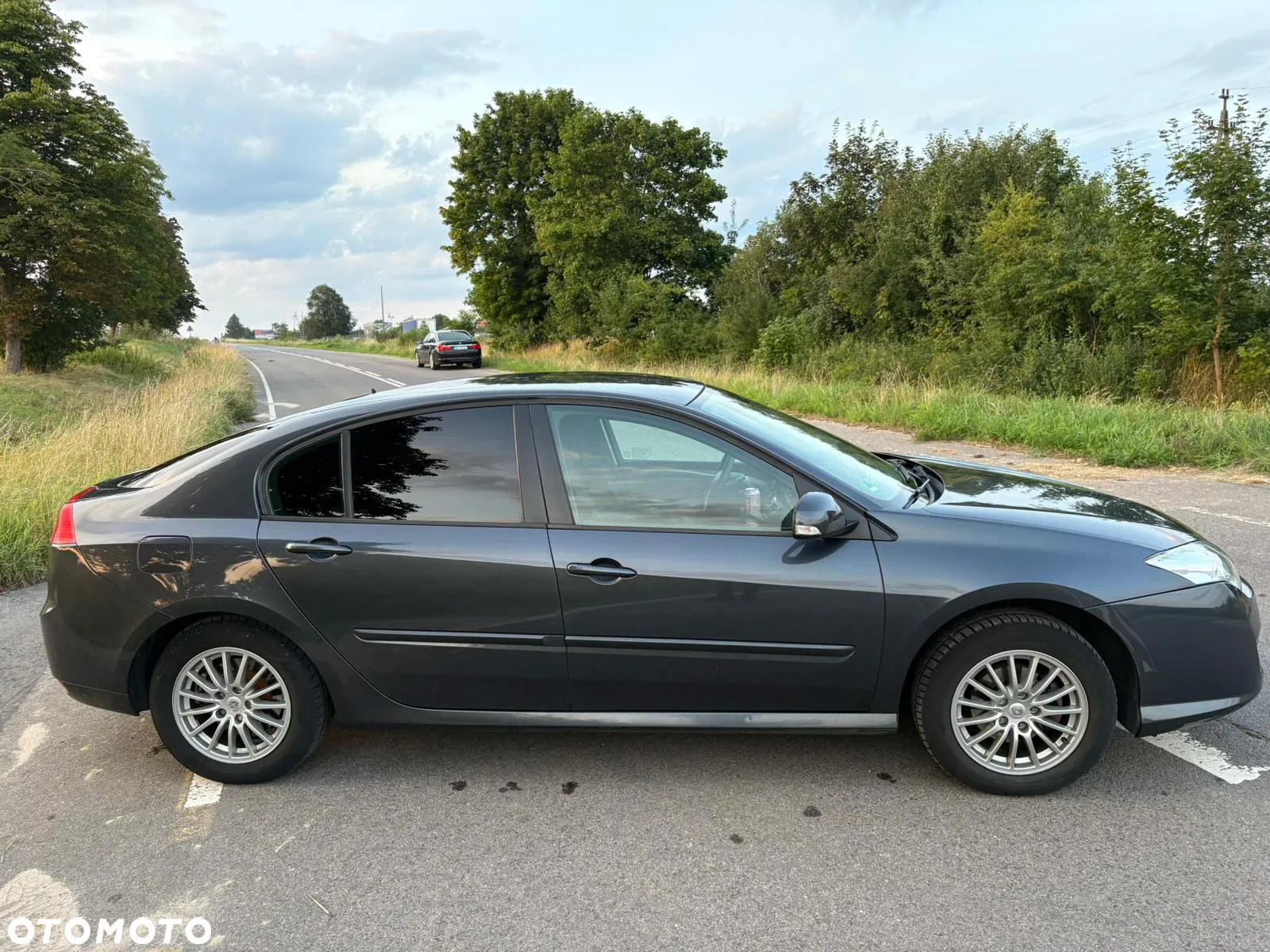 Renault Laguna - 8
