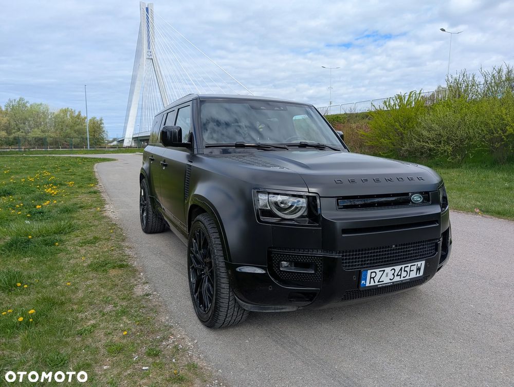 Land Rover Defender 3.0 D300 mHEV X-Dynamic HSE - 10