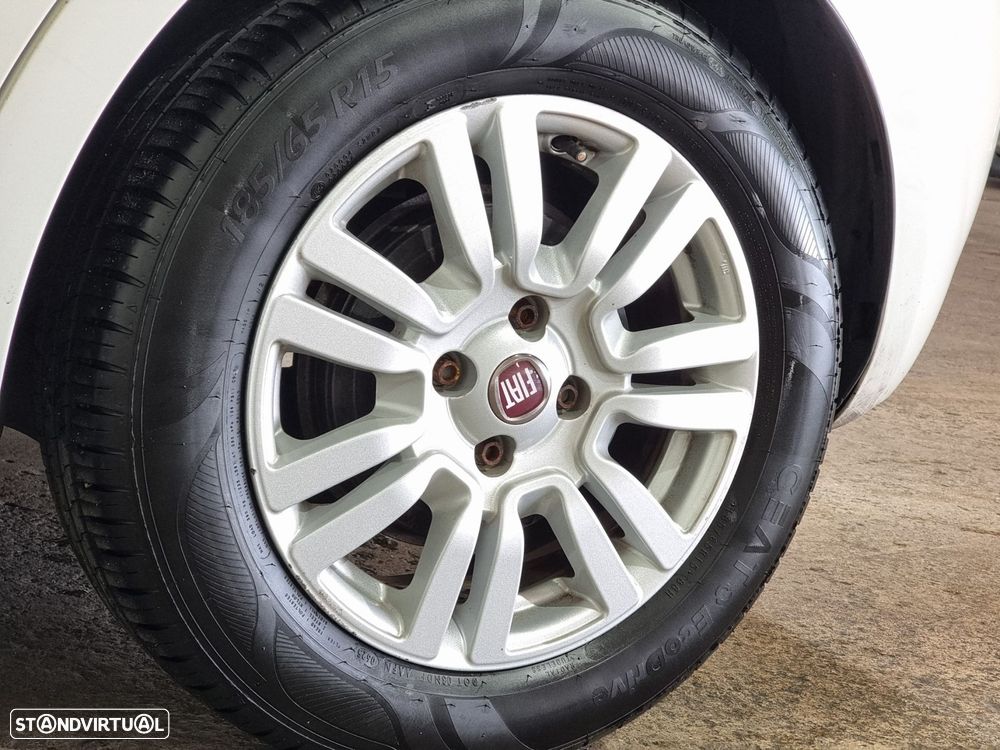 Fiat Punto 1.3 M-Jet Easy S&S - 22