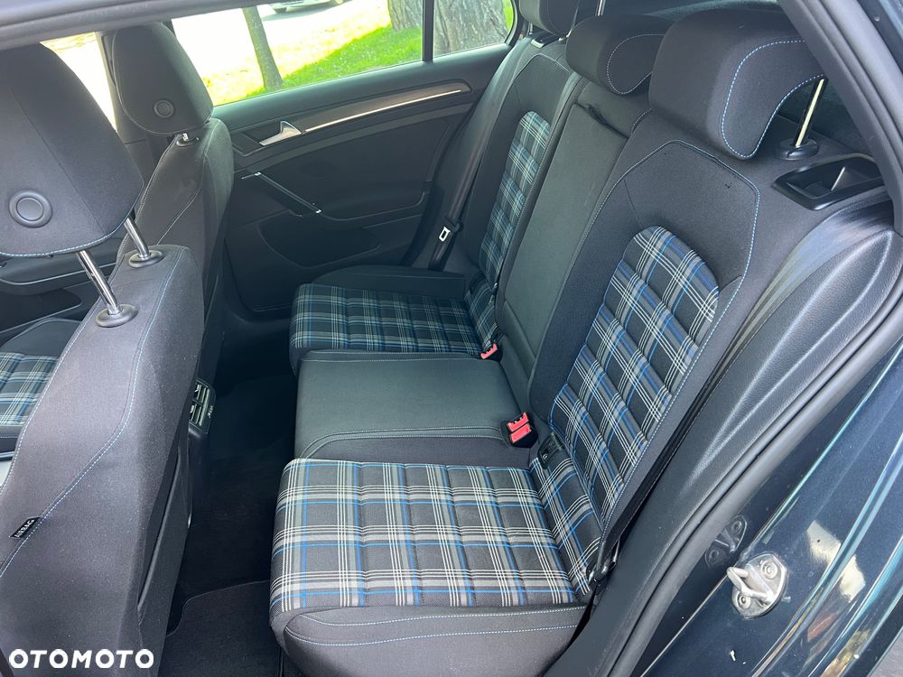 Volkswagen Golf 1.4 GTE Plug-In-Hybrid DSG - 9