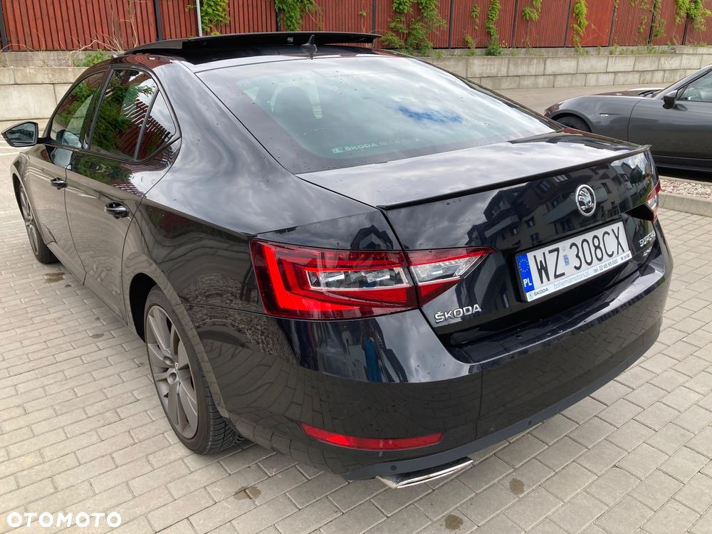 Skoda Superb 2.0 TSI 4x4 Sportline DSG - 4