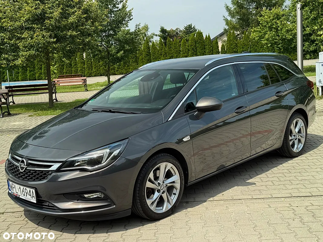 Opel Astra IV 1.6 CDTI Cosmo - 8