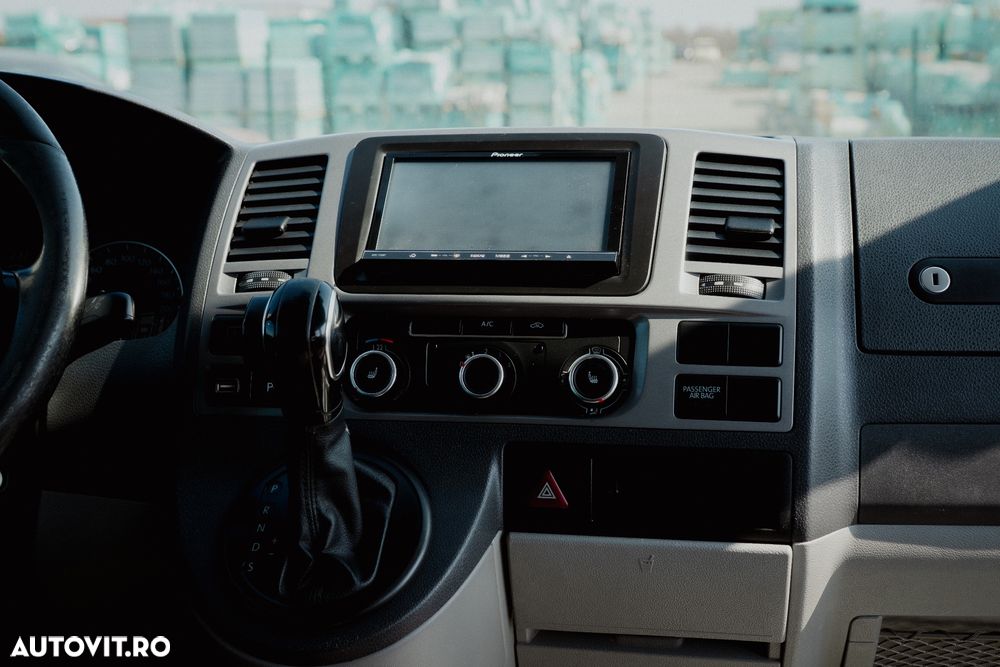 Volkswagen Transporter - 10