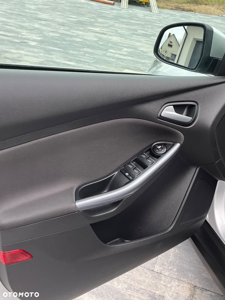 Ford Focus 1.0 EcoBoost Start-Stopp-System Titanium - 5