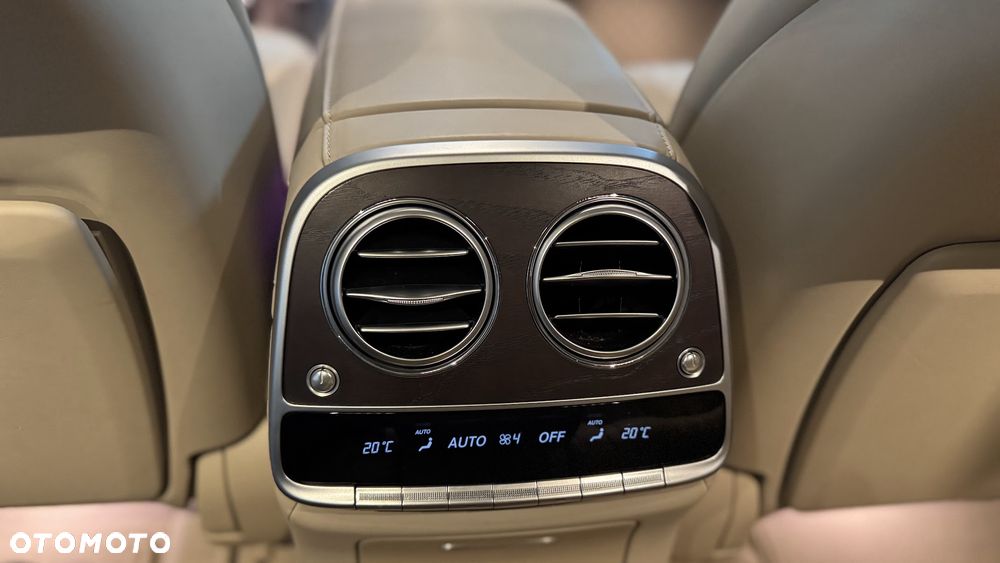 Mercedes-Benz Klasa S 400 d 4-Matic 9G-TRONIC - 17