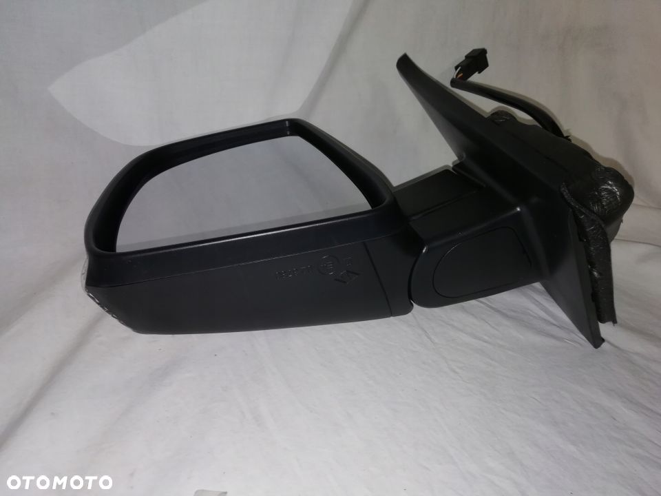 FIAT DOBLO OPEL COMBO, CORSA D, E, F 11- 6 PIN GRANDE PUNTO FREEMONT TIPO ALBEA STILO lusterko, obudowa dowolny kolor, wkład - prawe, lewe - 6