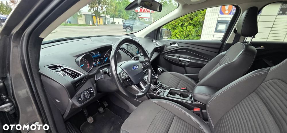 Ford Kuga 1.5 EcoBoost 2x4 Cool & Connect - 33