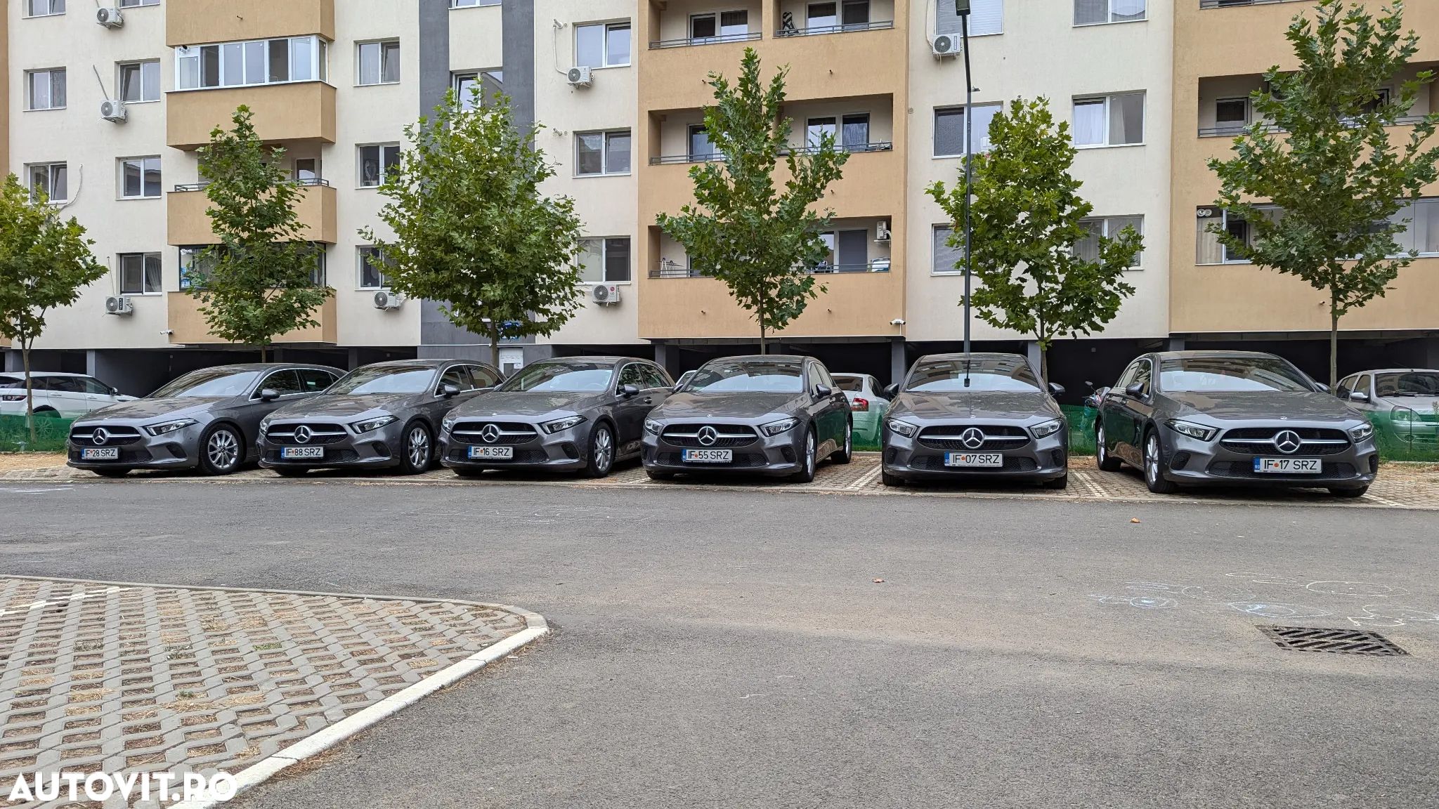 Mercedes-Benz A - 1