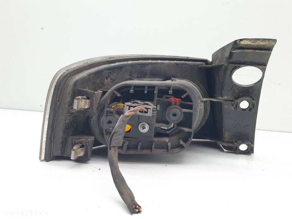 LAMPA TYŁ PRAWA SEAT IBIZA III 6L W BŁOTNIK 6L6945096D EUROPA - 3