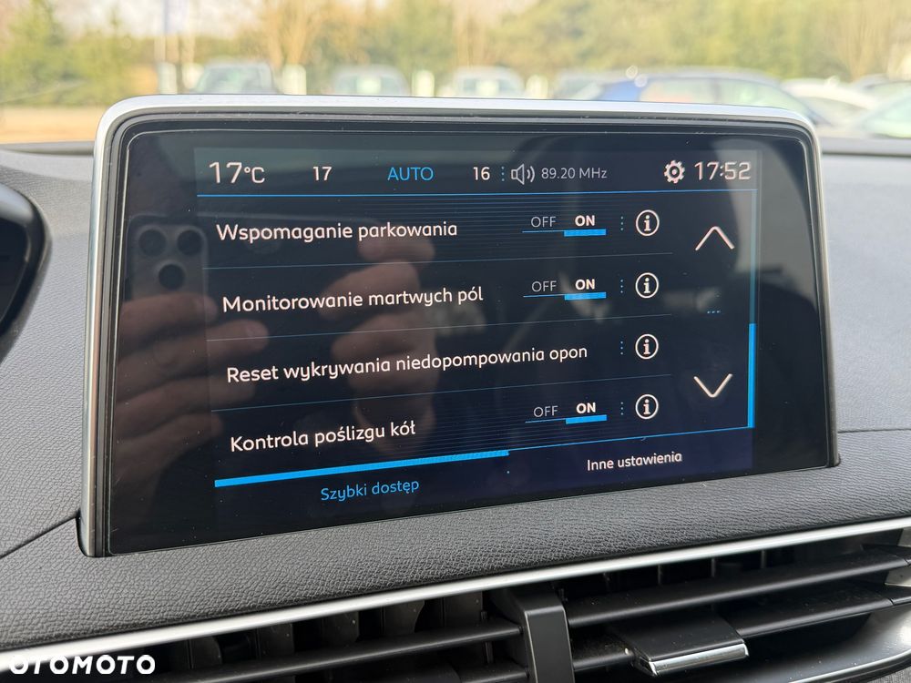 Peugeot 5008 2.0 HDi Allure 7os - 34