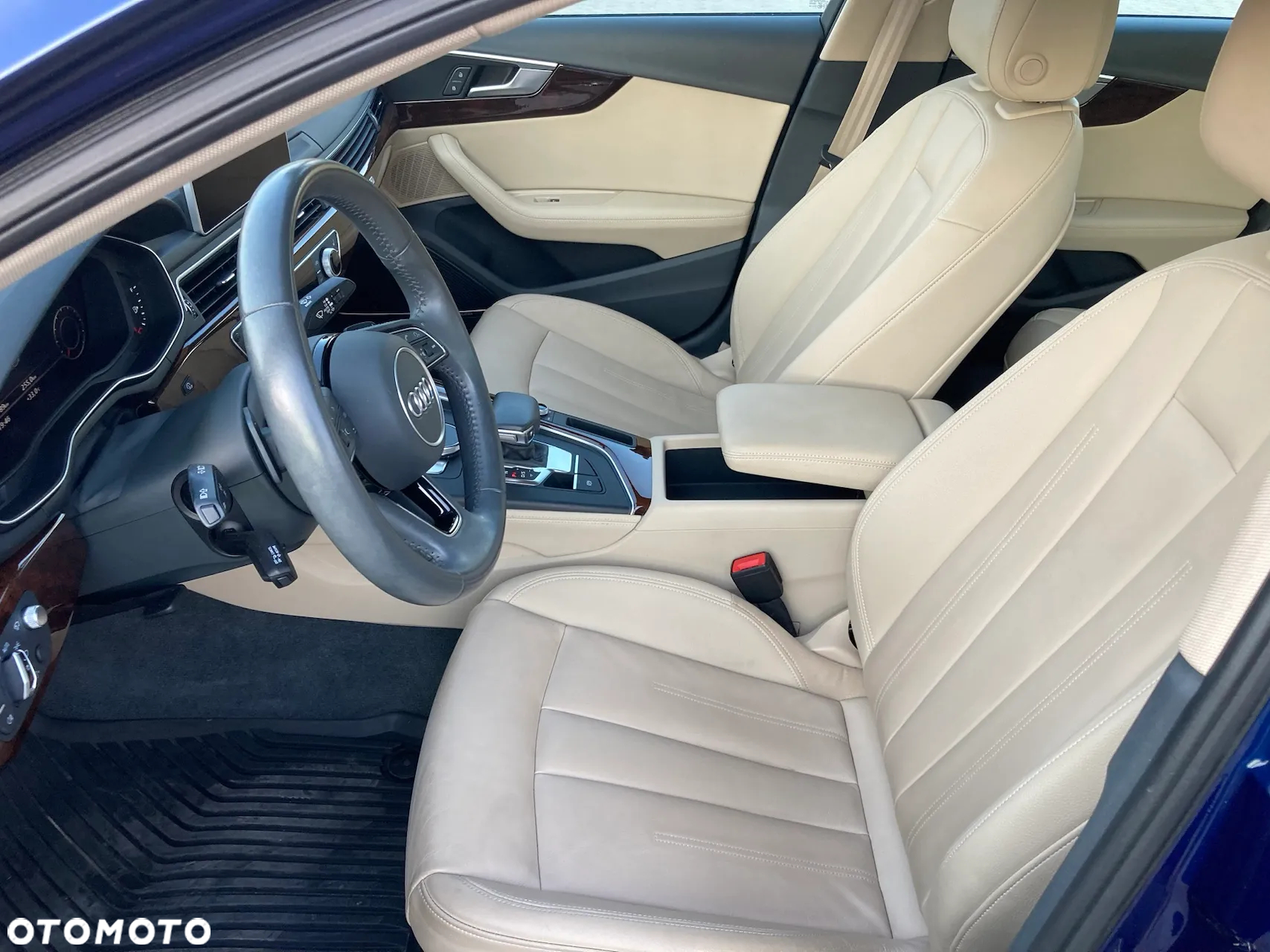 Audi A4 2.0 TFSI Quattro S tronic - 24