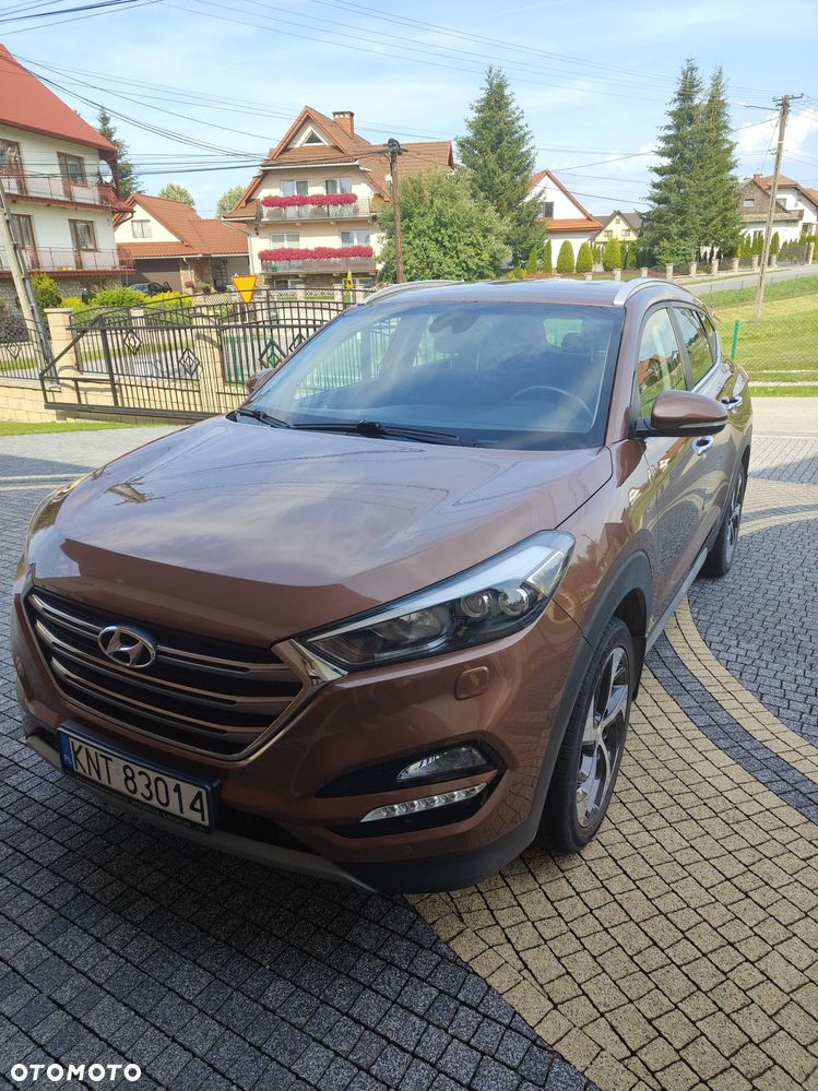 Hyundai Tucson - 2