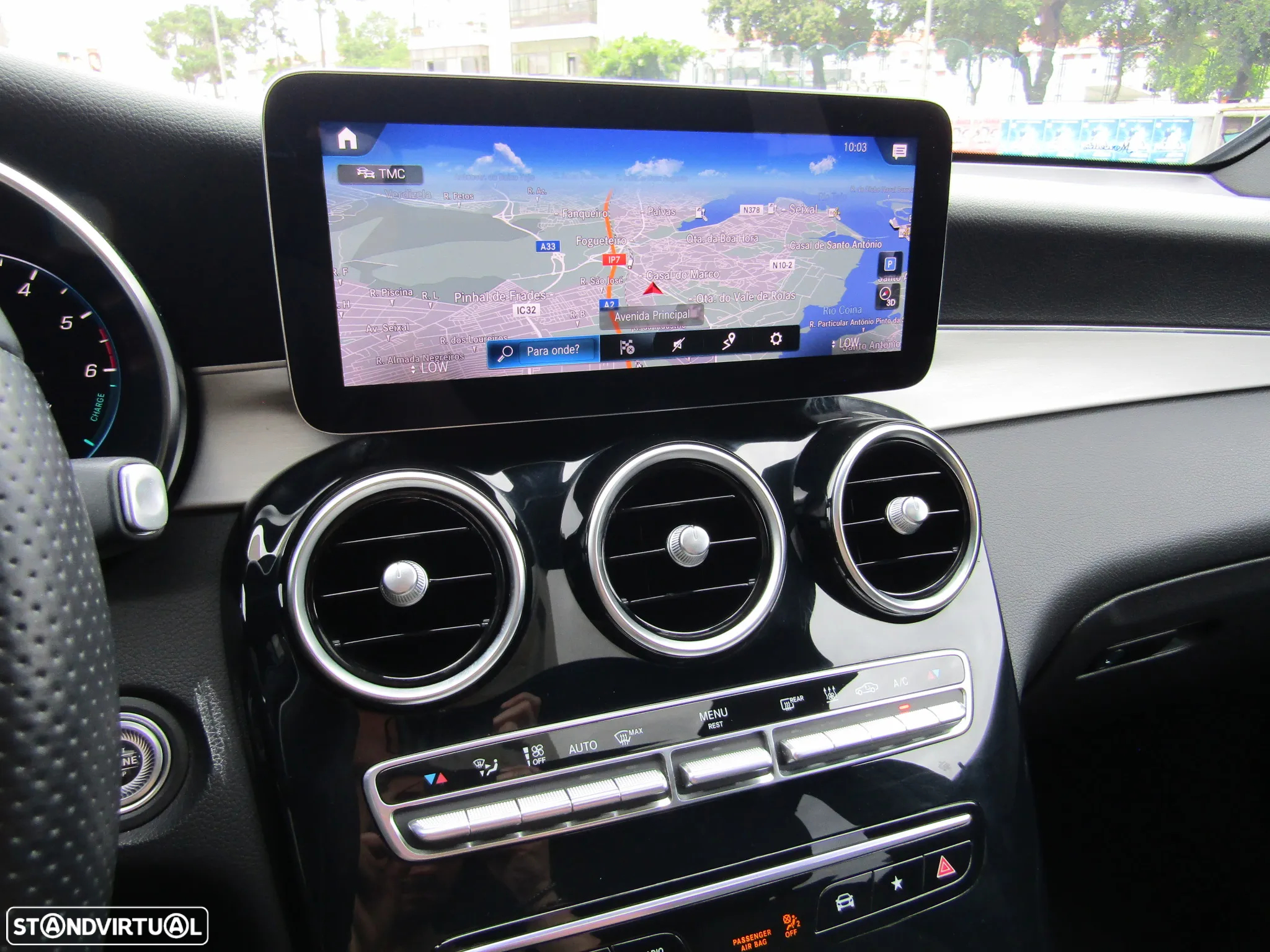 Mercedes-Benz GLC 300 de 4Matic - 18