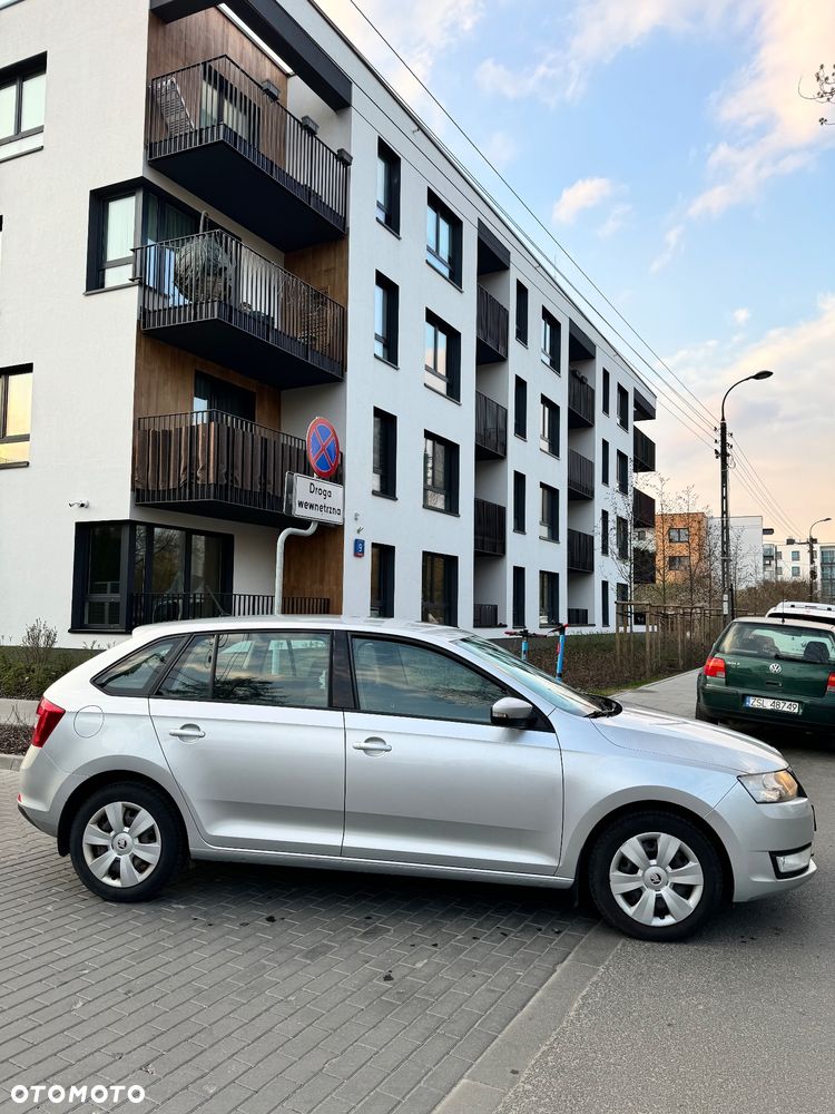 Skoda RAPID 1.6 TDI DPF Ambition - 3