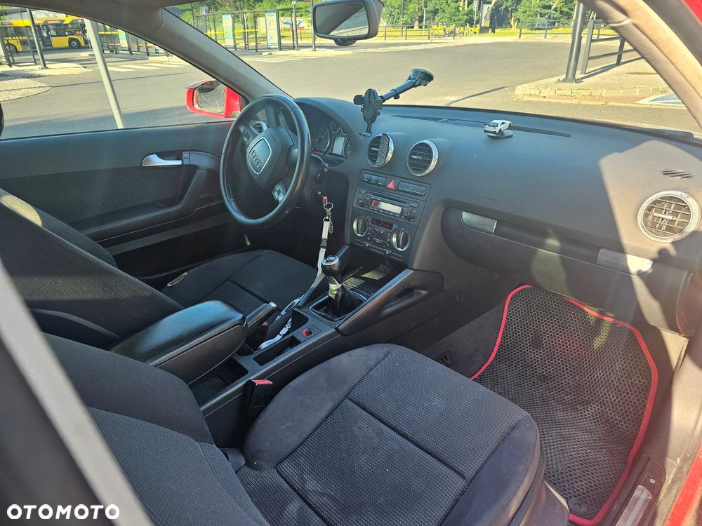 Audi A3 3-drzwiowe 2.0 TDI Ambiente - 6
