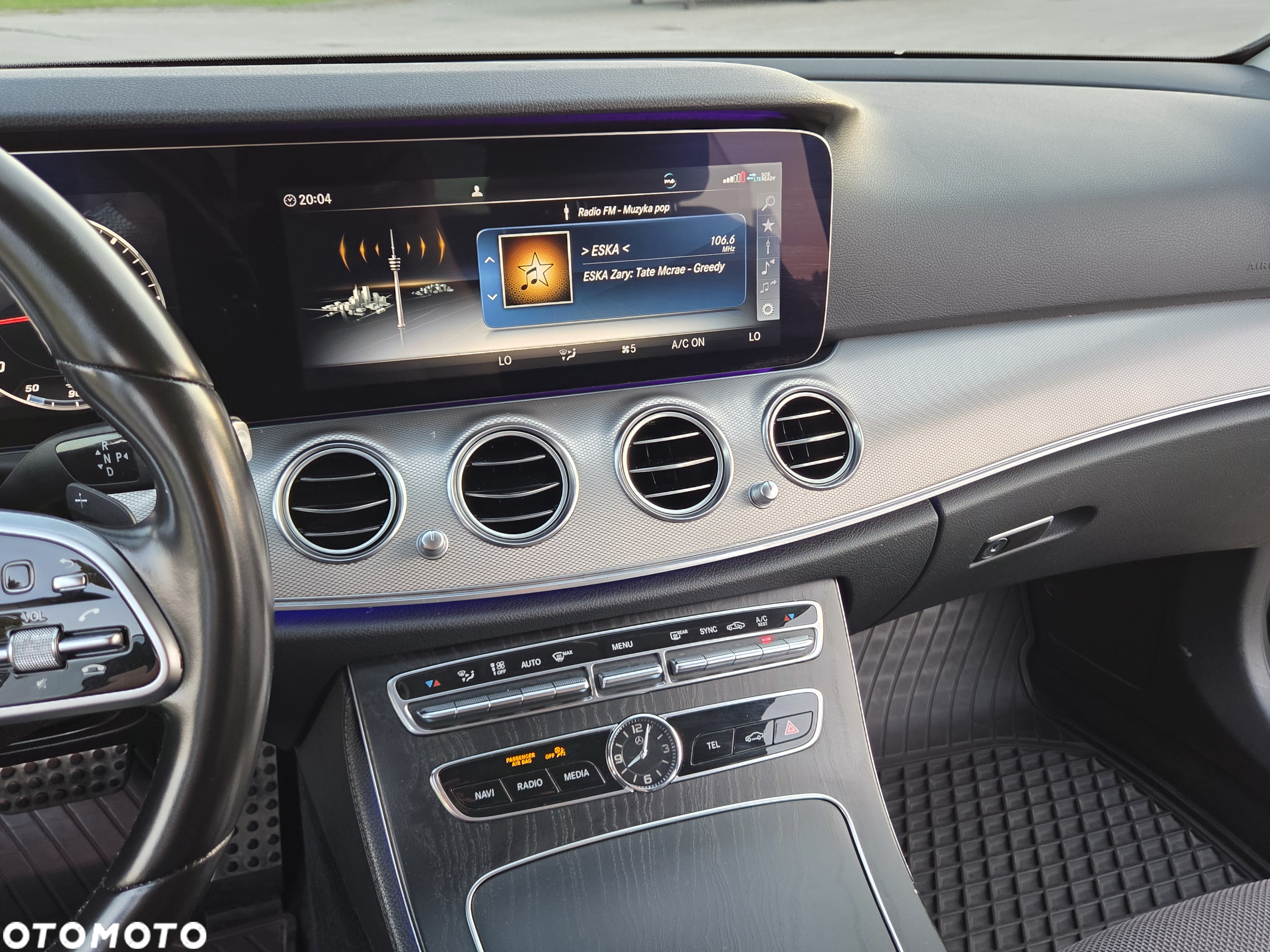 Mercedes-Benz Klasa E 220 d T 9G-TRONIC Exclusive - 27