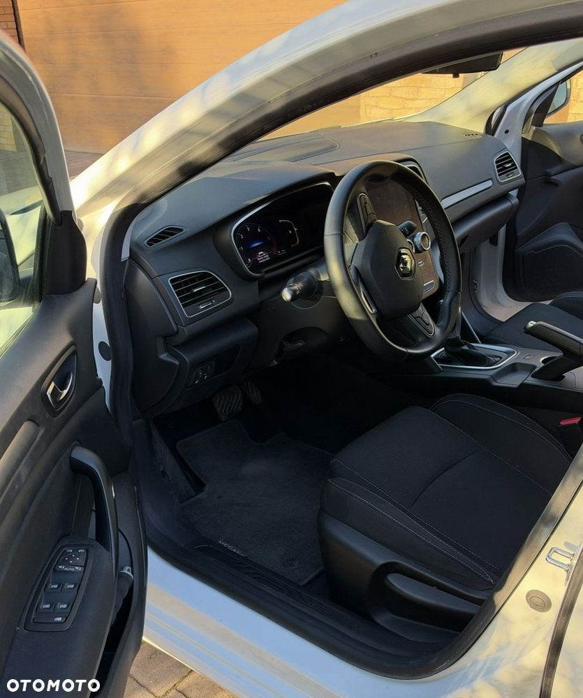 Renault Megane - 9