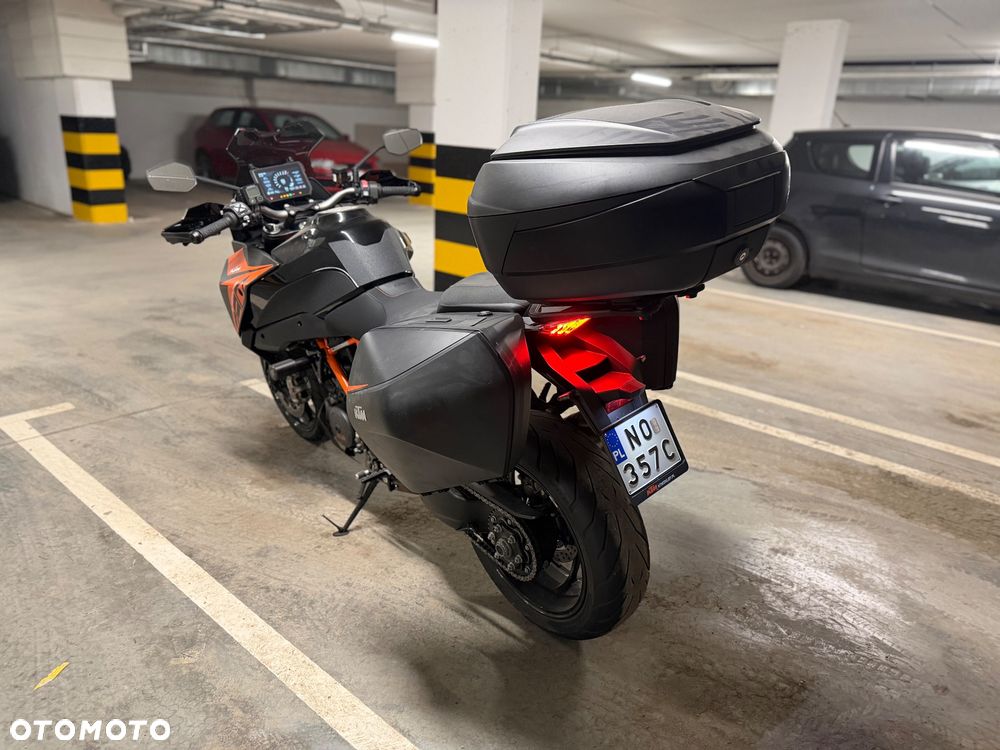 KTM Super Duke - 4
