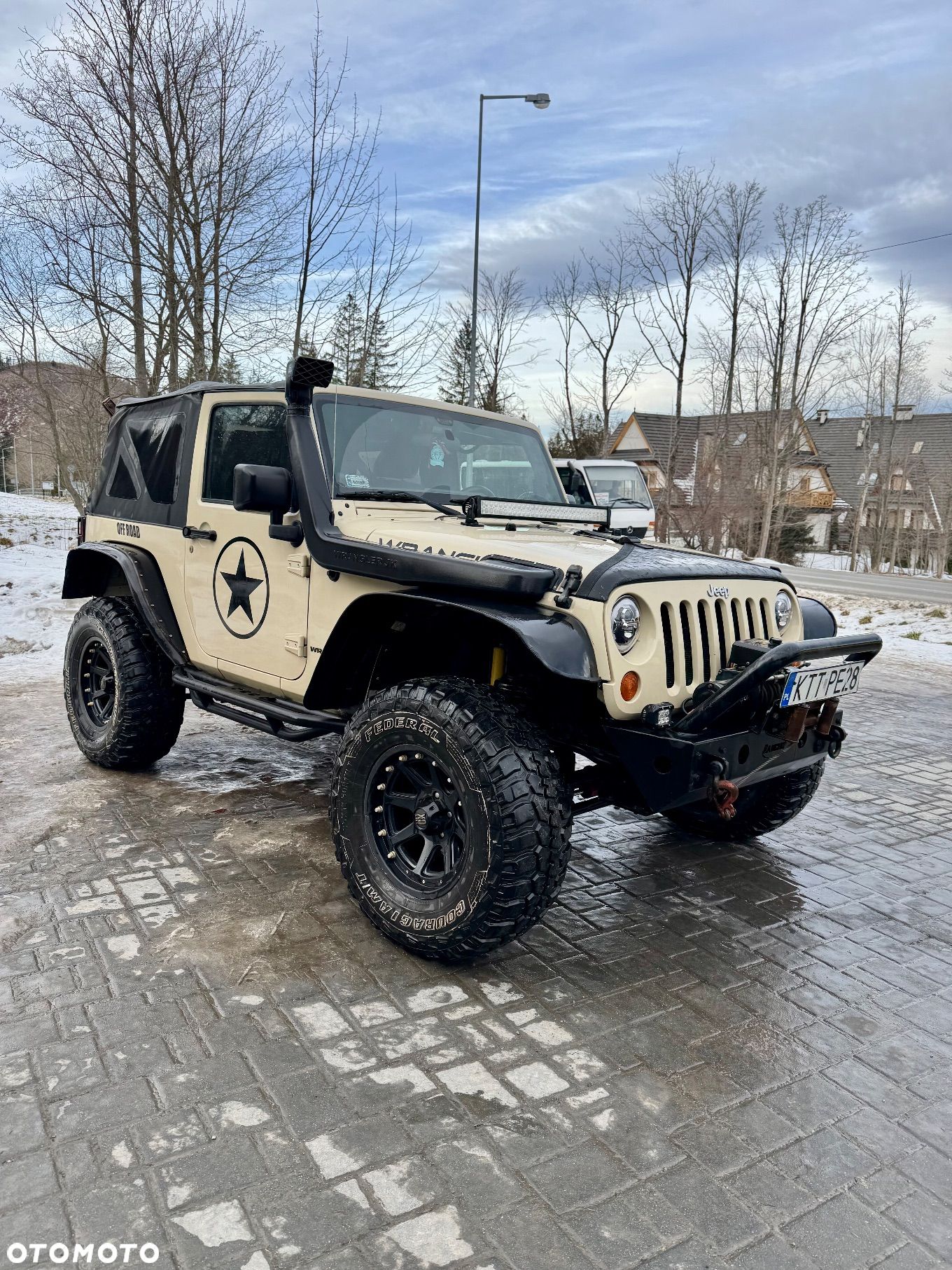 Jeep Wrangler - 1