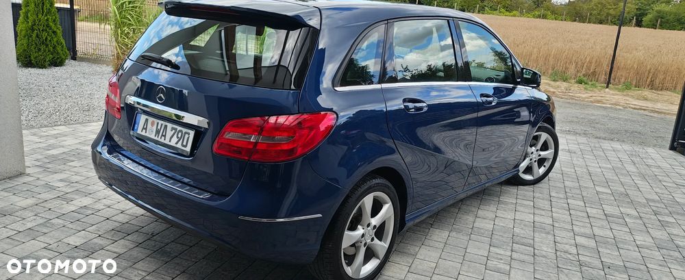 Mercedes-Benz Klasa B 180 (BlueEFFICIENCY) - 20