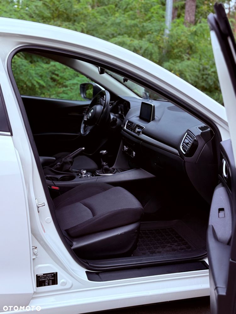 Mazda 3 - 8