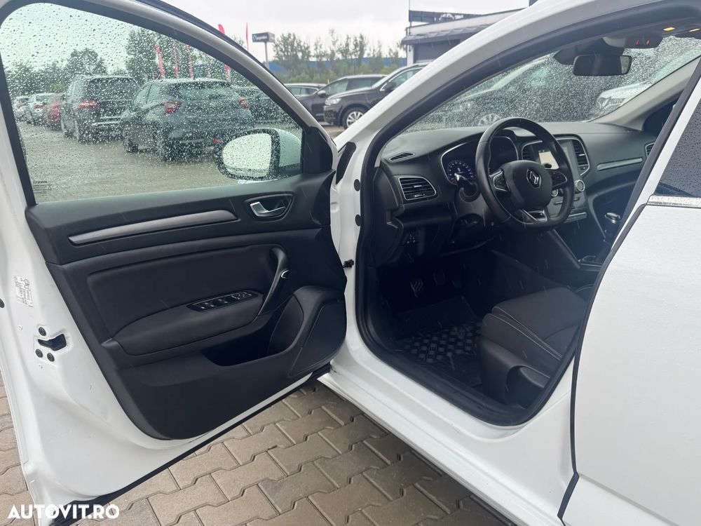 Renault Megane BLUE dCi 115 BUSINESS EDITION - 23