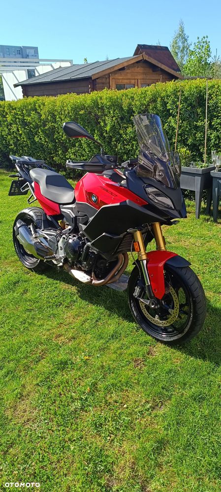BMW XR - 12