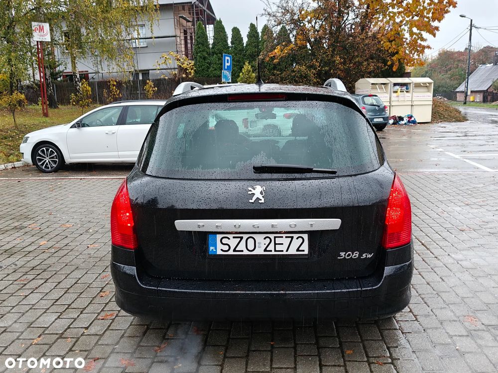 Peugeot 308 1.6 HDi Premium - 17