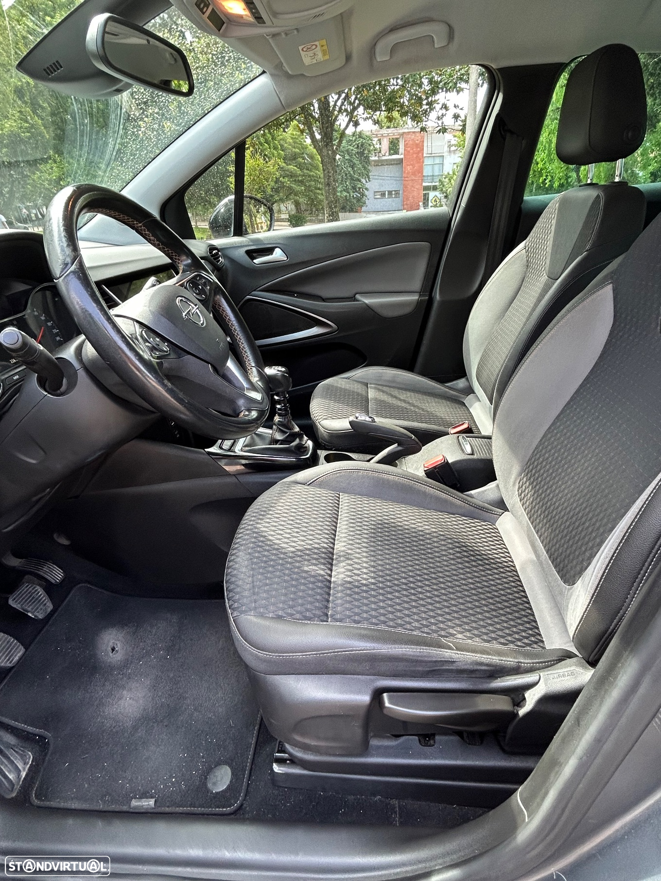 Opel Crossland X 1.6 CDTi Innovation J17 - 11